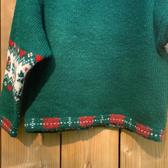 Heartworks Teddy Sweater - Picture 8 of 10